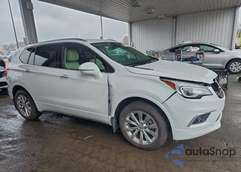 2018 Buick Envision Essence z USA, uszkodzony, nr VIN LRBFX1SA3JD082736